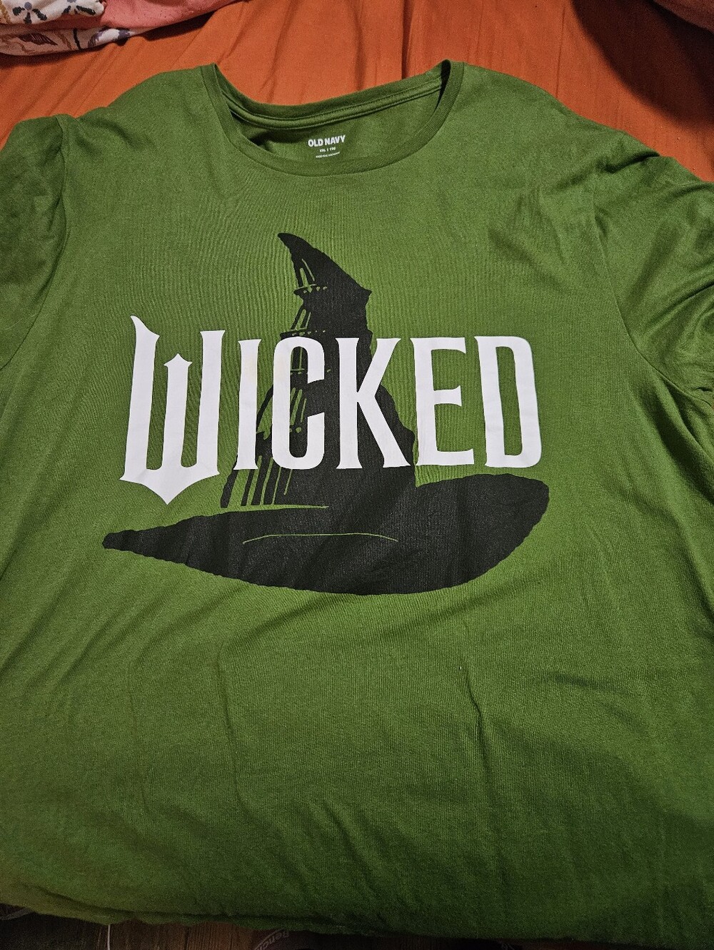 Ladies Wicked Old Navy Green Short-Sleeve 'Wicked' Graphic T-Shirt